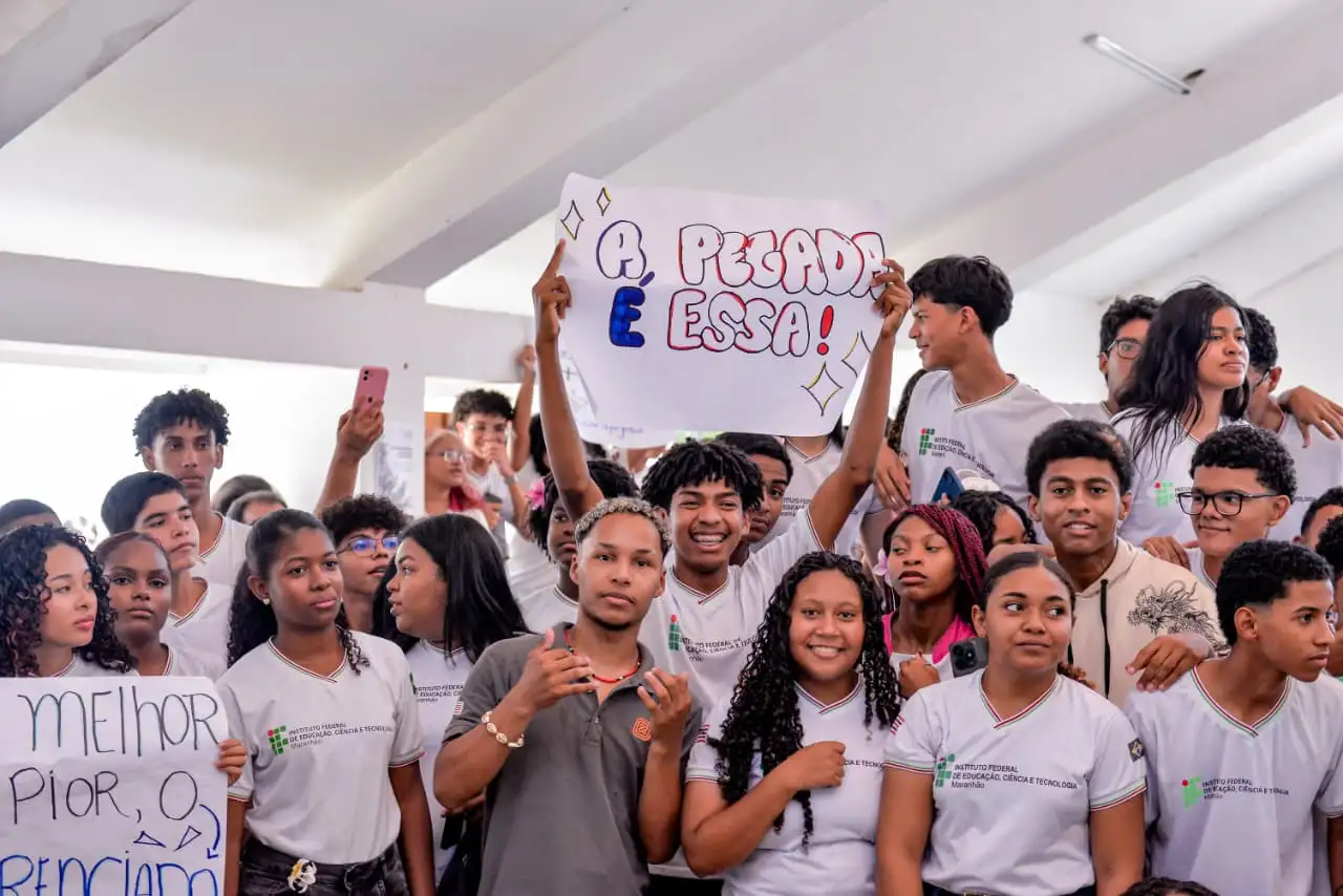 Foto 9 – Prefeitura de Codó firma convênio com IFMA e garante transporte escolar gratuito para 480 estudantes