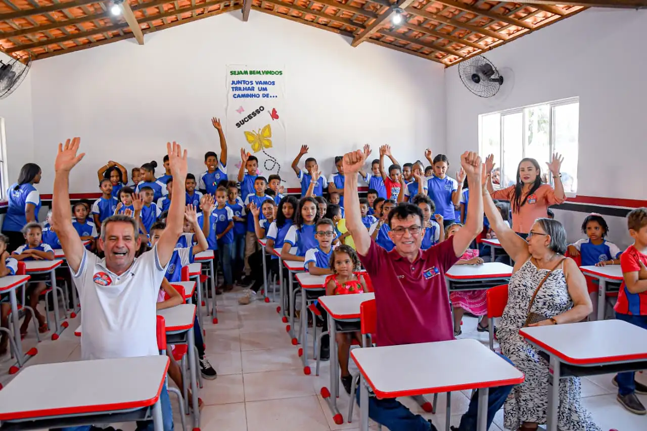 Foto 15 – Prefeitura de Codó entrega Escola Santa Lúcia completamente reestruturada à comunidade de Cacimba de Areia, na zona rural do município