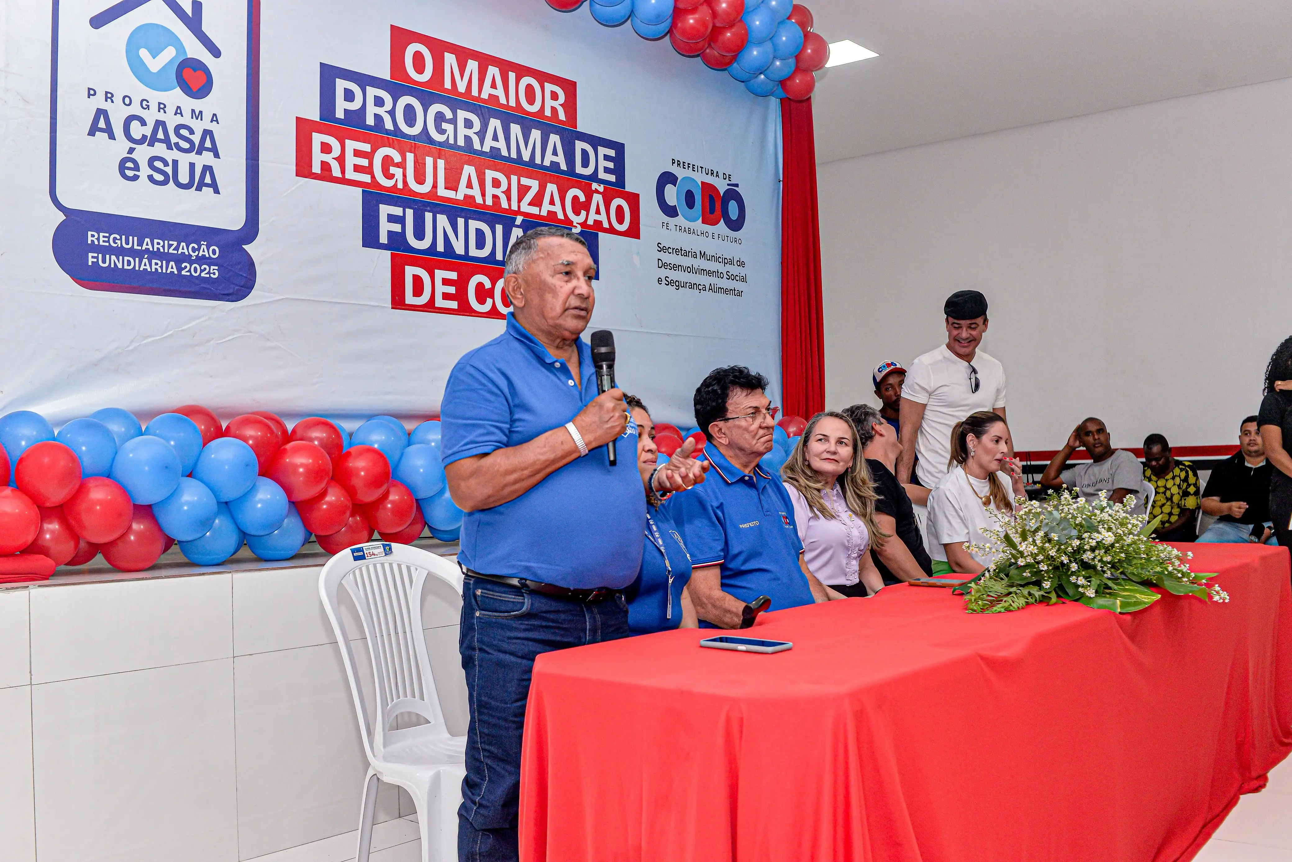 Foto 12 – Prefeitura de Codó faz nova entrega de títulos de propriedade pelo programa “A Casa é Sua”