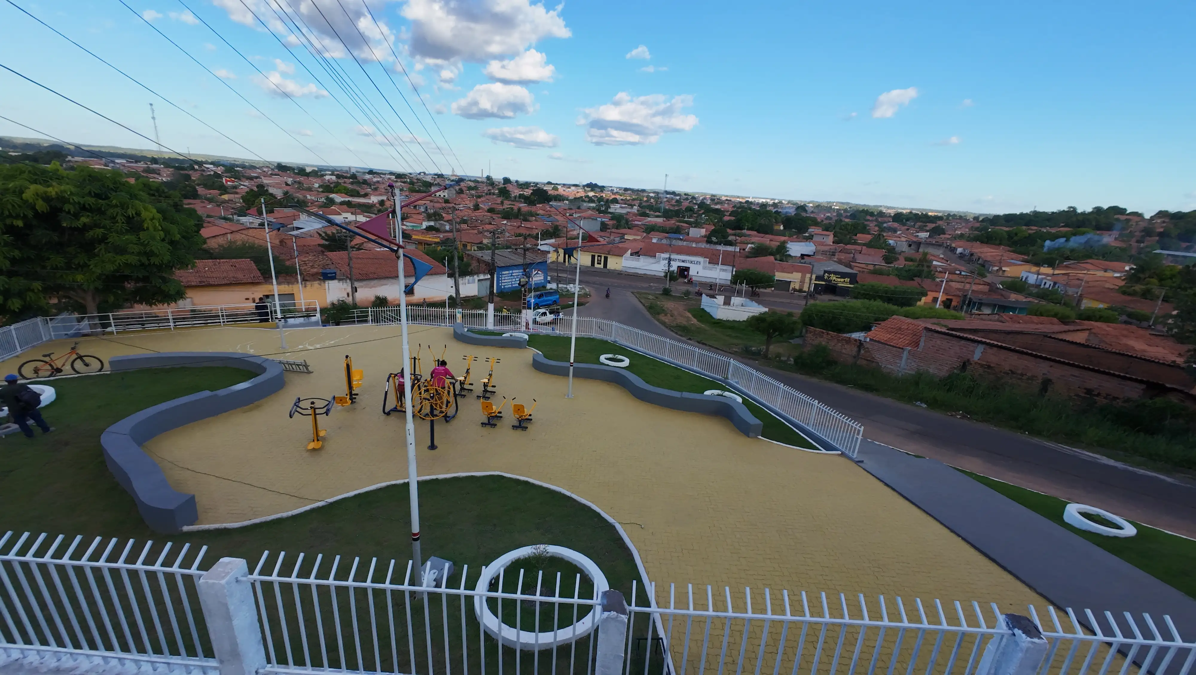 Foto 24 – Prefeitura de Codó entrega nova Praça São Pedro e amplia espaços de lazer para a população