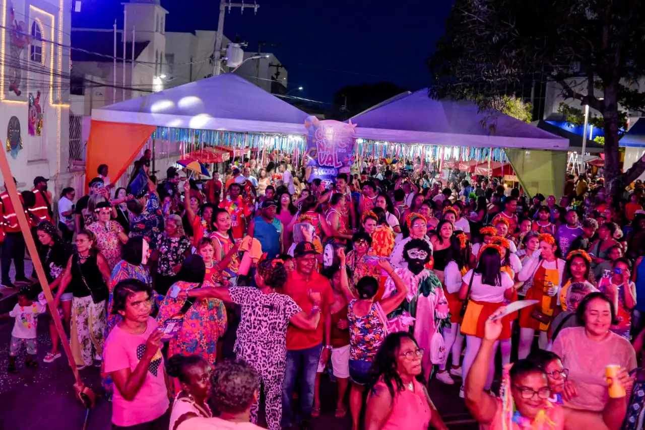Foto 20 – Ruas de Codó são tomadas por alegria e tradição no Cortejo do Carnaval 2026