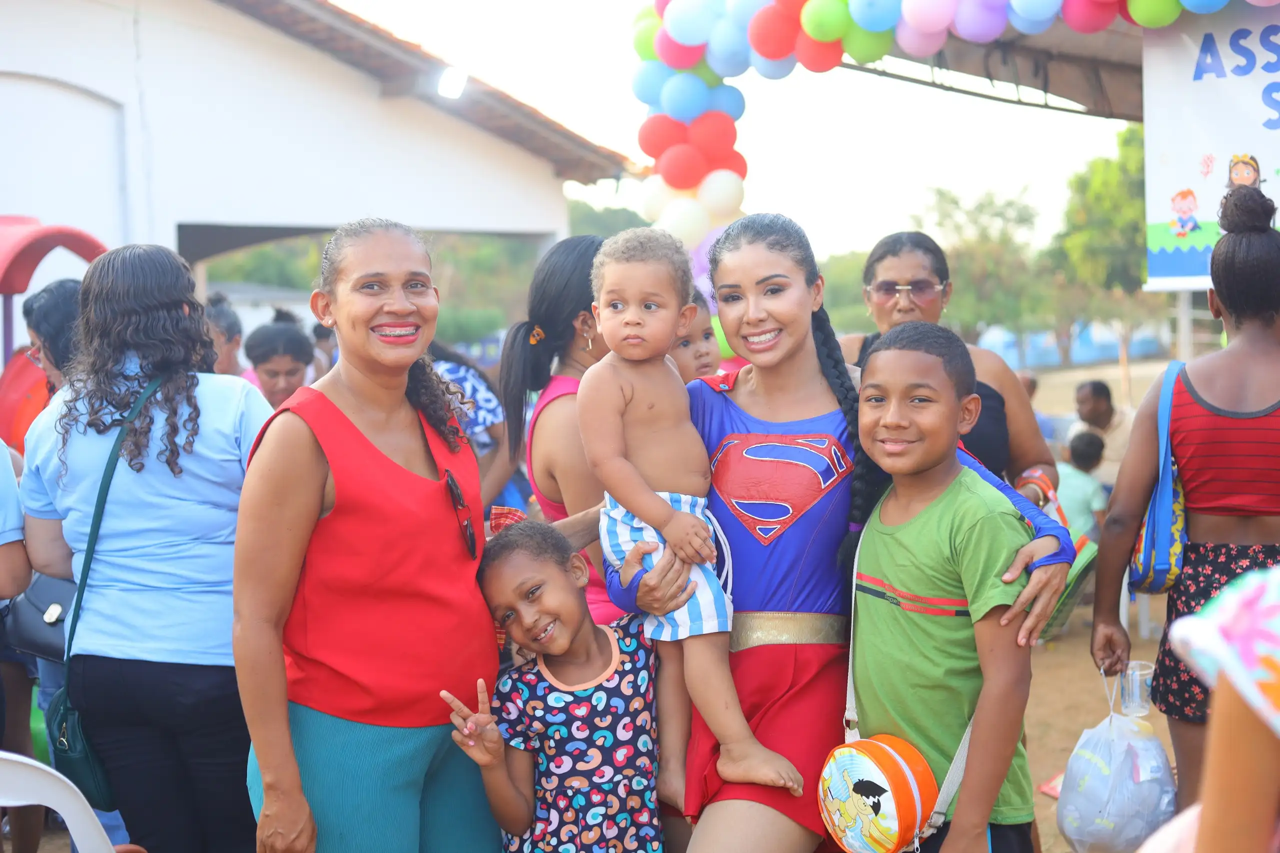 Foto 12 – Prefeitura de Codó realiza “Dia D da Primeira Infância” e promove tarde de alegria para centenas de crianças