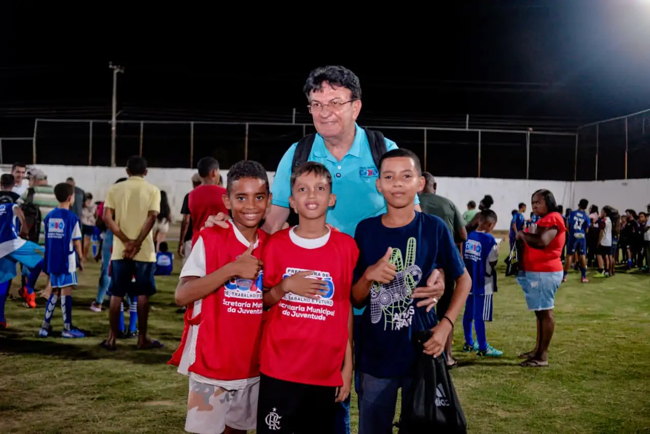 Foto 5 – Esporte e inclusão: Prefeitura de Codó inaugura a primeira Escolinha de Futebol para crianças