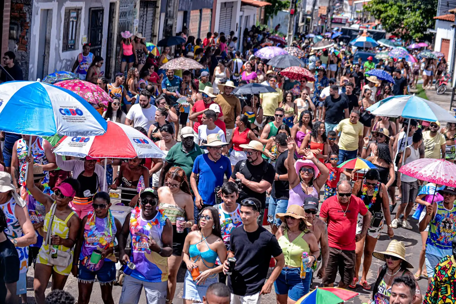 Foto 6 – Do Blocão do Vereda à Chicabana: festa toma conta de Codó no quarto dia de Carnaval