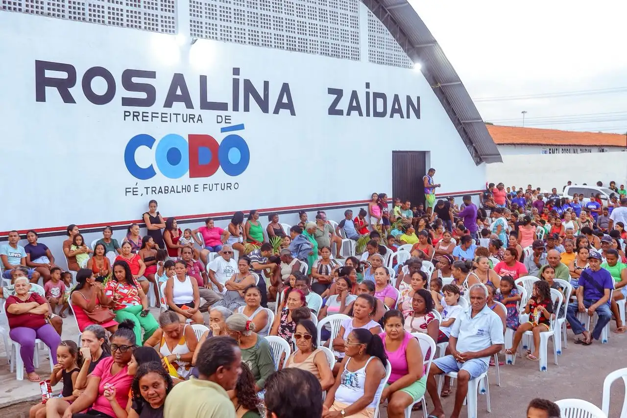 Galeria de imagens - Foto 15 da notícia: Prefeitura de Codó inaugura Ginásio Poliesportivo Rosalina Zaidan fortalecendo a educação, esporte e comunidade