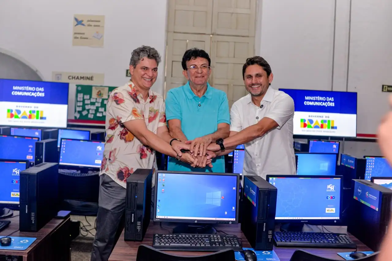 Galeria de imagens - Foto 8 da notícia: Programa Computadores para Inclusão certifica primeira turma de alunos em Codó