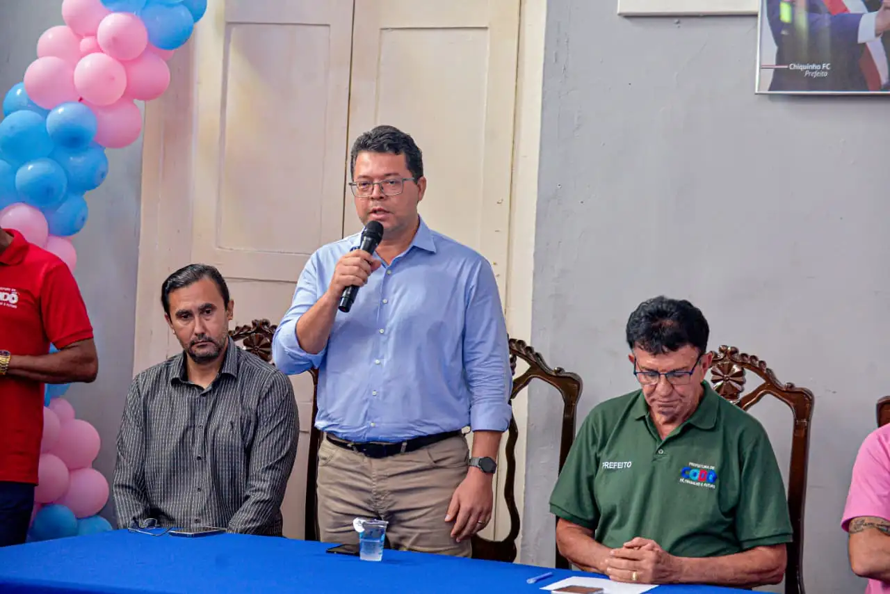 Foto 7 – Após concurso de 2020, 16 educadores são efetivados na rede municipal de Codó