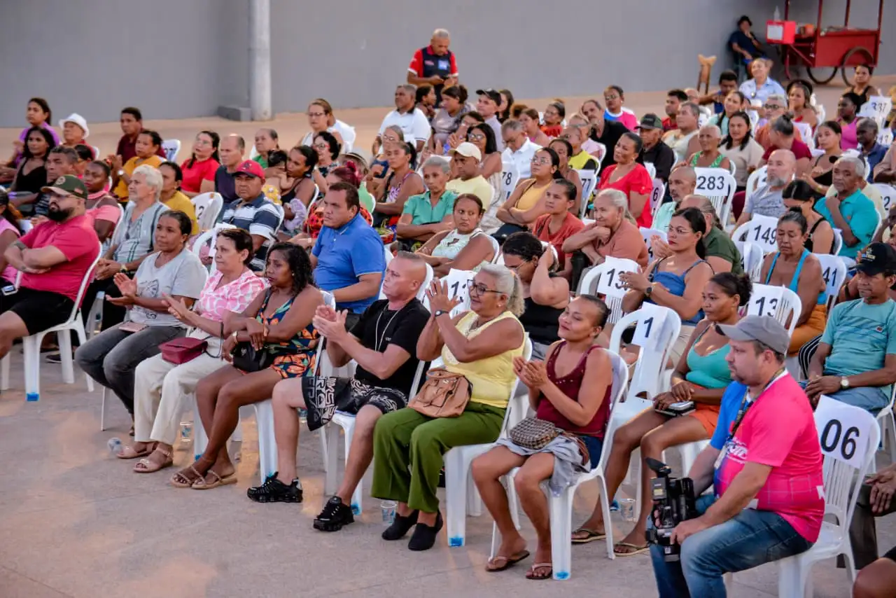 Galeria de imagens - Foto 2 da notícia: “A Casa é Sua”: Codó encerra 2025 com mais de 1,5 mil famílias donas do próprio lar