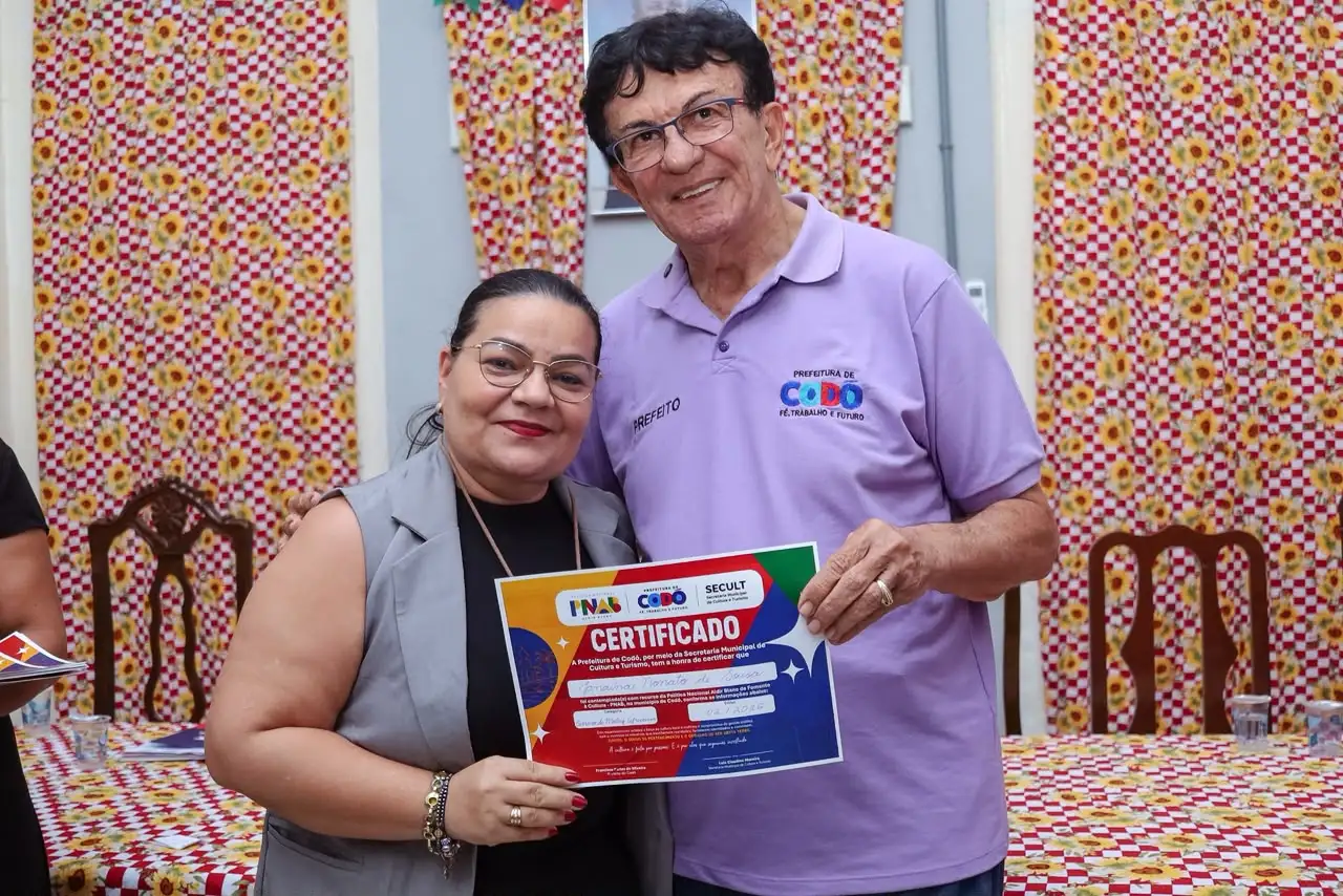 Foto 14 – Artistas e agentes culturais de Codó recebem certificação e pagamento dos recursos da Política Nacional Aldir Blanc