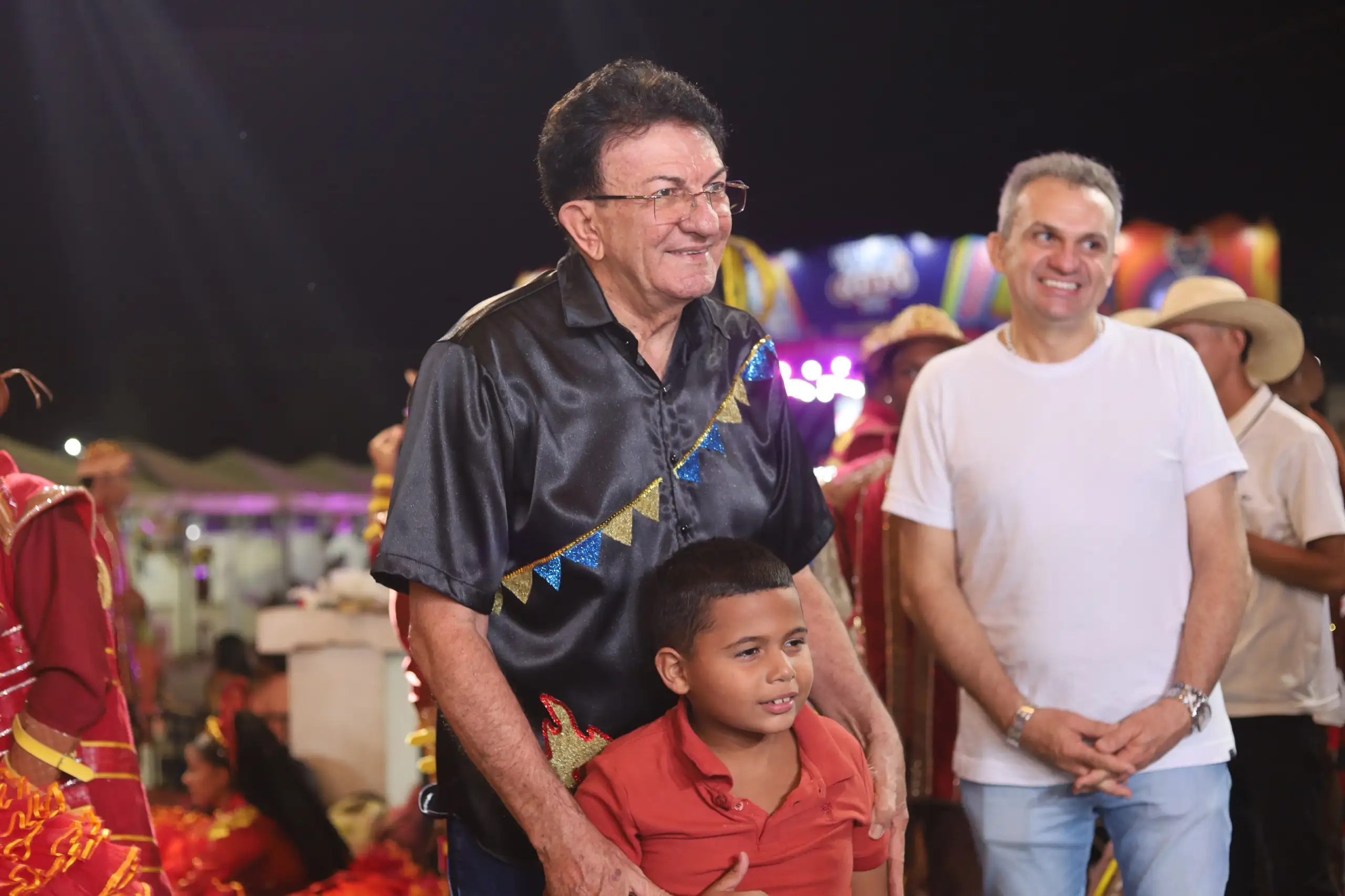 Galeria de imagens - Foto 3 da notícia: Festival Julino de Codó bate recorde de público no segundo dia de festa na Praça São Sebastião